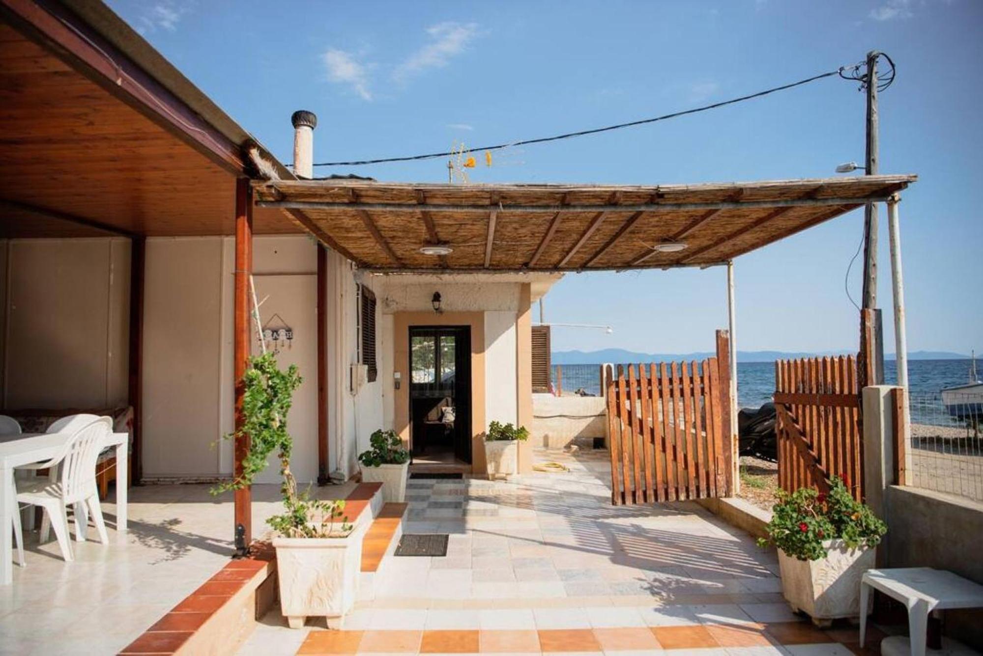 Karnagio Seafront In Agria Villa Káto Lekhónia Eksteriør bilde